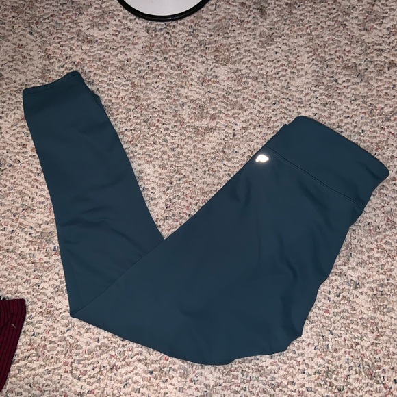amazon fabletics leggings